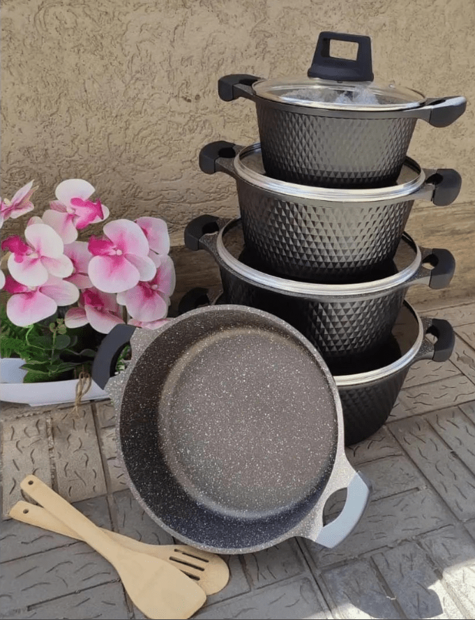 granite casserole pots